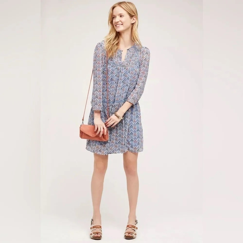 Holding Horses Anthropologie Blue Floral Babydoll Mini Dress Crochet Trim - 10
